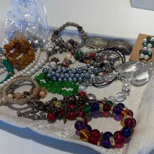 Vintage Jewelry Bead Lot Colorful Beaded Bracelet Set #186